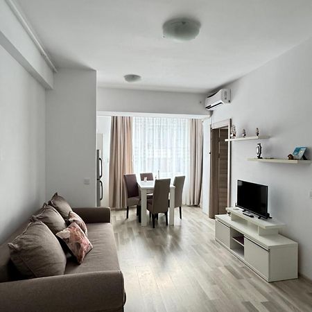 Tanya Apartments Summerland Mamaia Eksteriør bilde