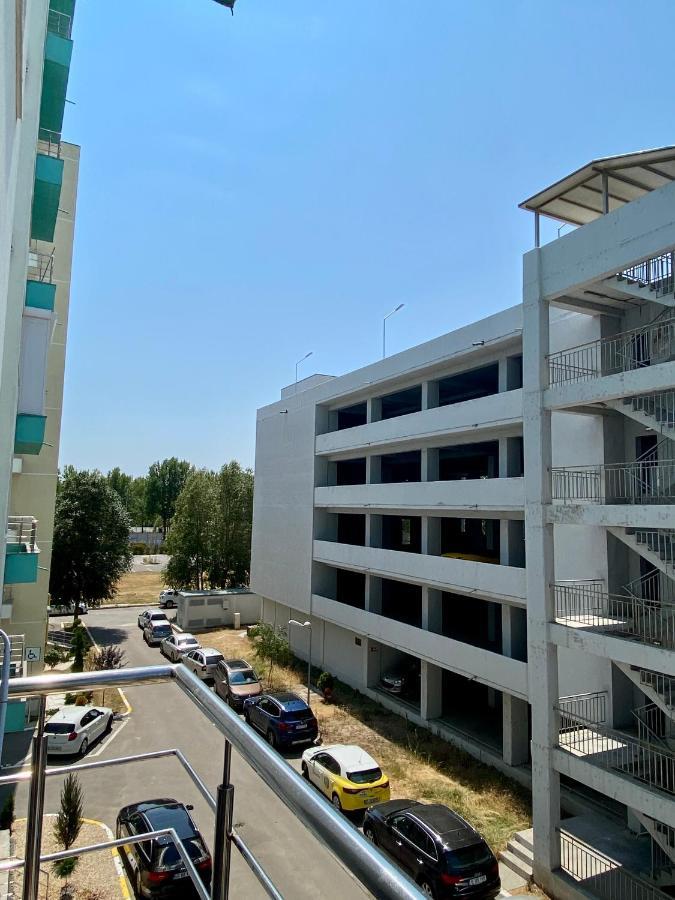 Tanya Apartments Summerland Mamaia Eksteriør bilde